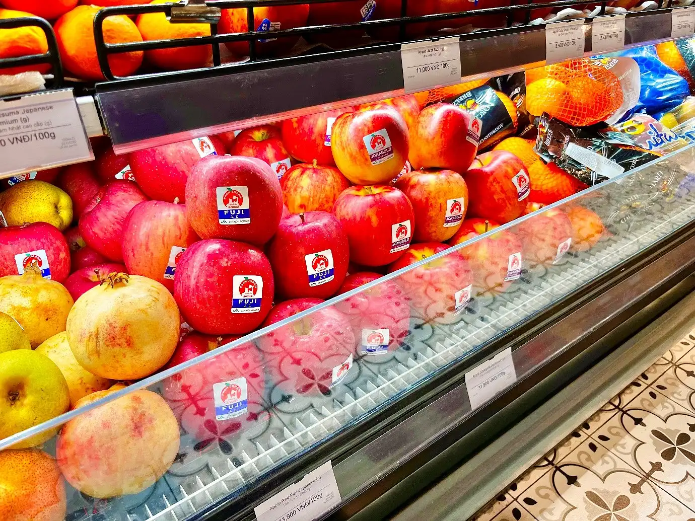Tokyo Fruits